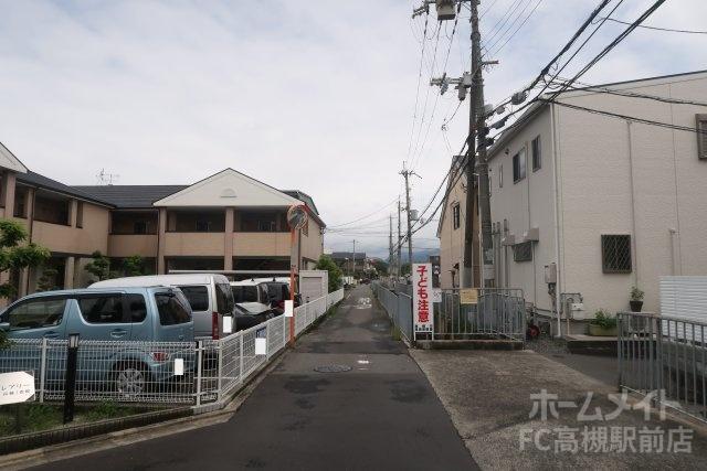 その他　前面道路（その他）まで1m