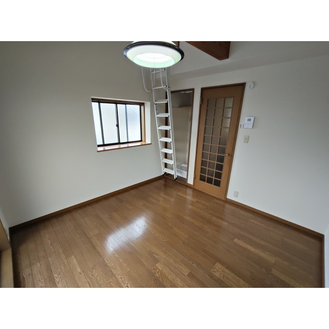 居室・リビング　洋室