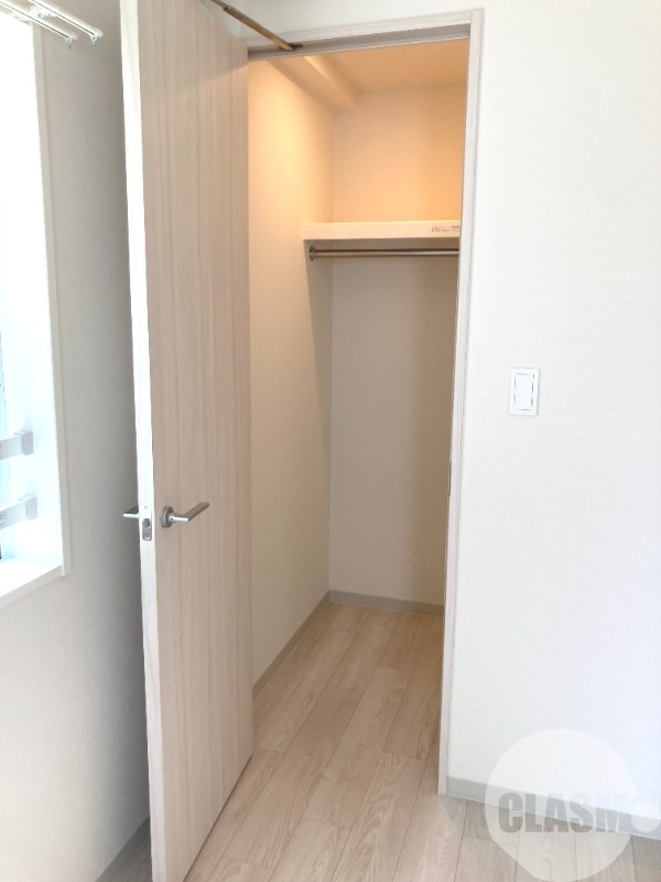 収納　ウォークインクローゼット