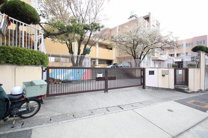 小学校　名古屋市立貴船小学校（小学校）まで160m