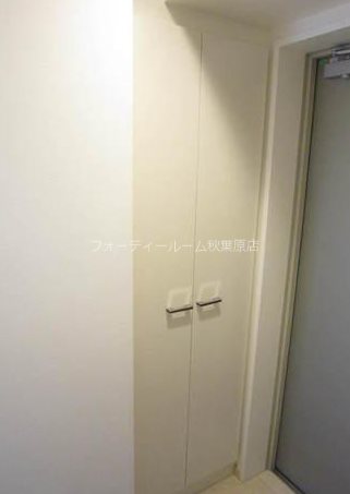 玄関　《見学予約受付中》設備充実分譲賃貸マンション！