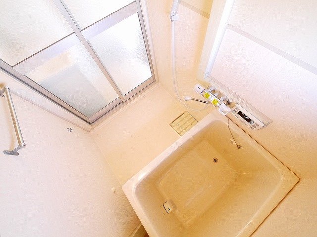 バス・シャワールーム　日々の疲れを癒すお風呂付です