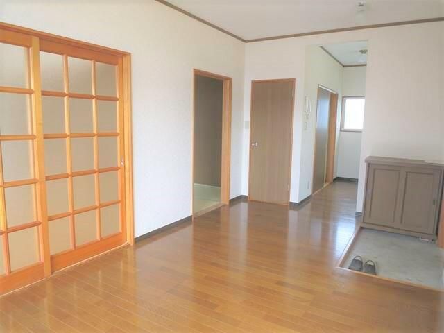 玄関　現況優先