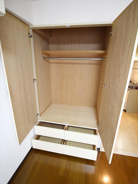 収納　松山市御宝町　トスカーナ　収納