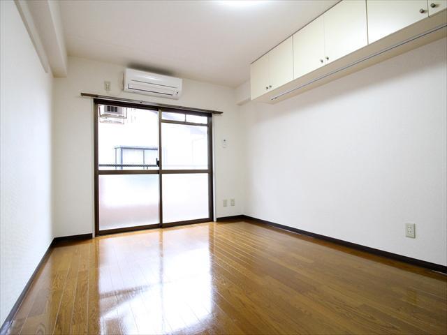 居室・リビング　松山市御宝町　トスカーナ　リビング