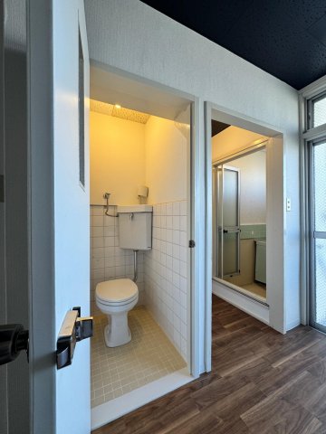 トイレ　トイレとお風呂は勿論セパレート