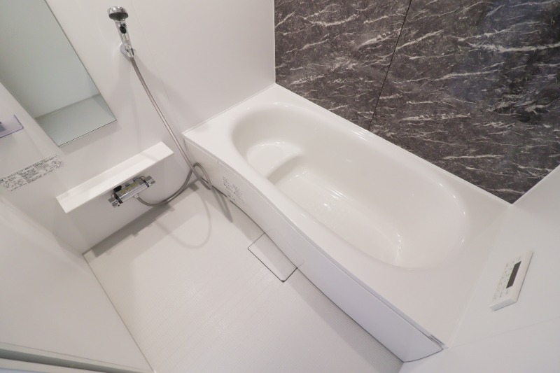 バス・シャワールーム　図面と現状に相違がある場合には現状を優先