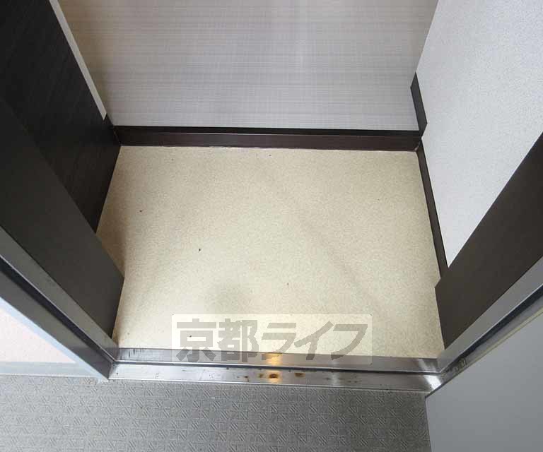 玄関　まとまった玄関です