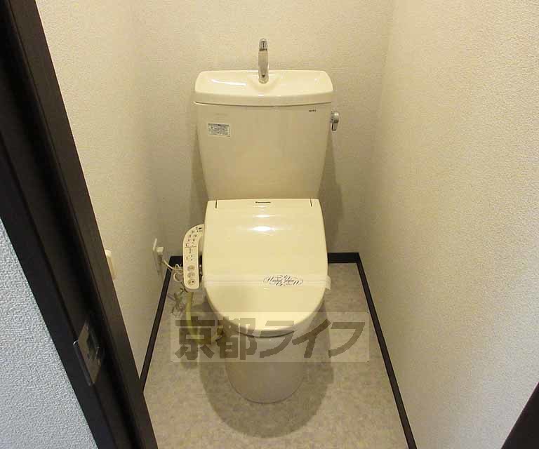 トイレ　シンプルなおトイレです