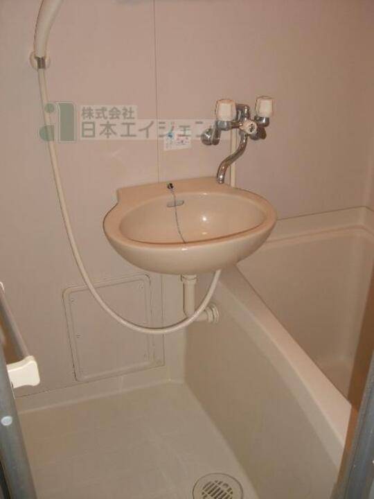 バス・シャワールーム　浴室