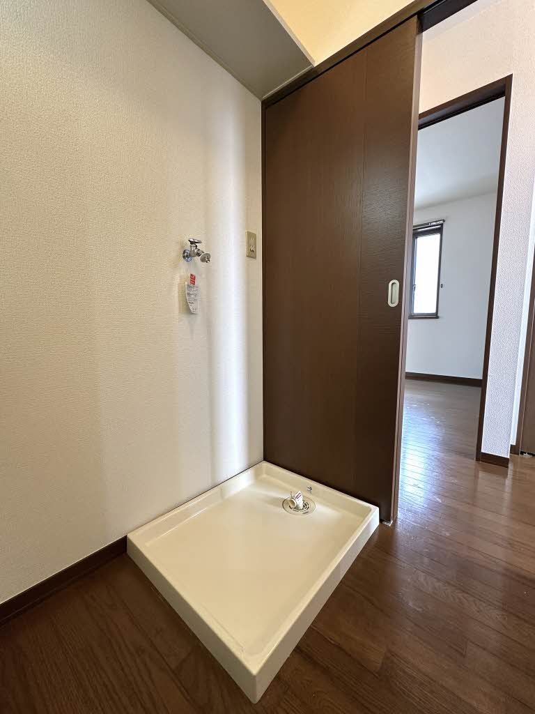 その他　洗濯機置き場