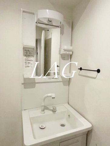 洗面設備　洗面台です。