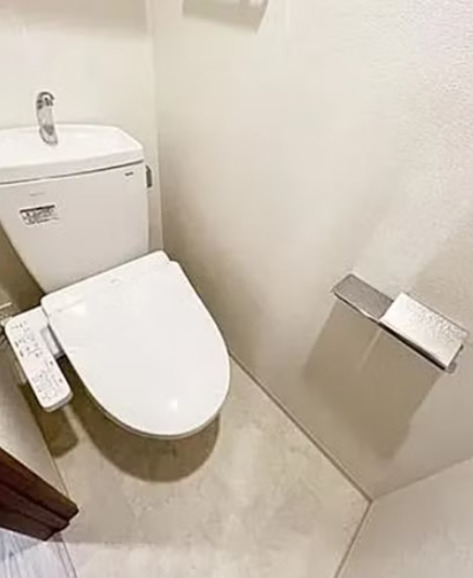 トイレ　※別部屋の参考写真です。