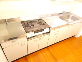 キッチン　※別部屋参照