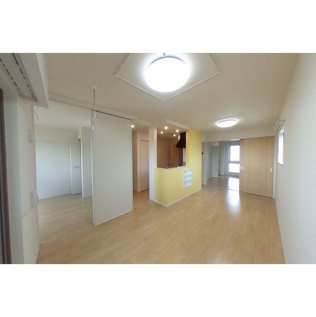 居室・リビング　１２．５帖のリビング