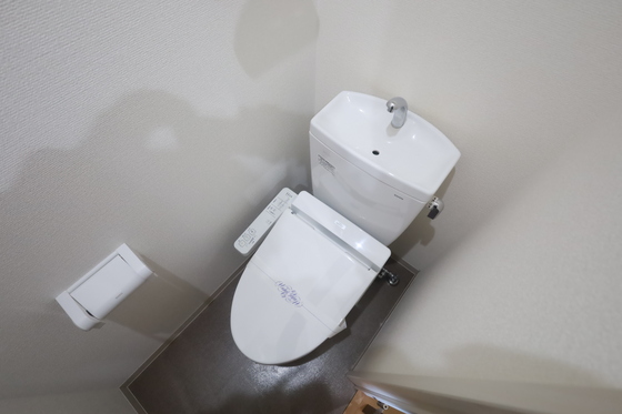 トイレ　※別部屋の写真です