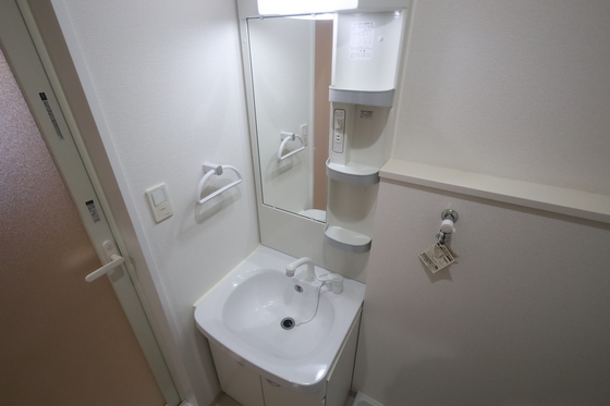 洗面設備　※別部屋の写真です