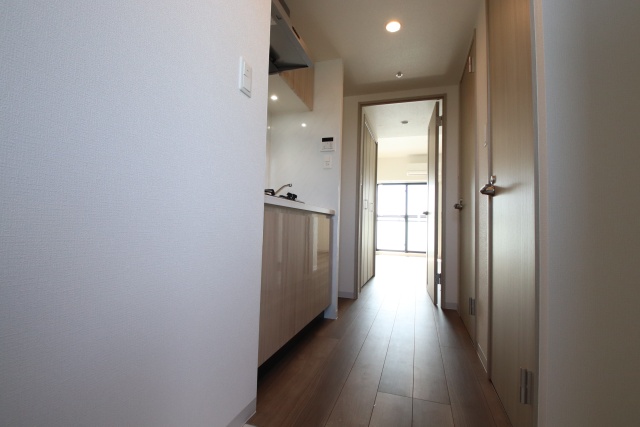 玄関　※別号室の参考写真です※