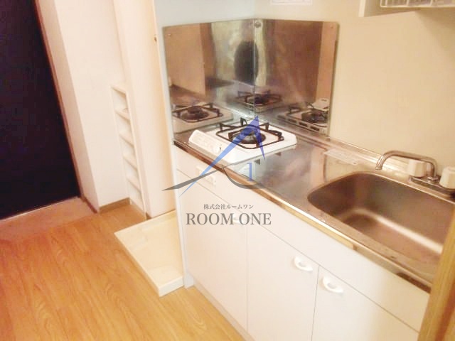 キッチン　キッチンです。