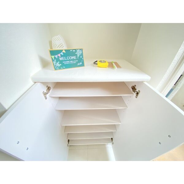 収納　※写真は同じマンションの違う部屋のものになります。