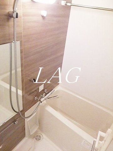 バス・シャワールーム　お風呂です。
