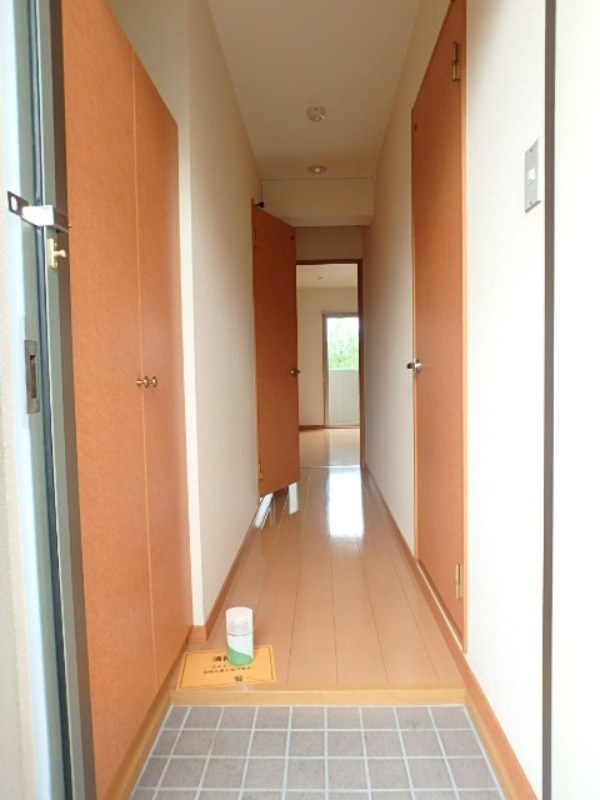 玄関　図面と現状に相違がある場合には現状を優先