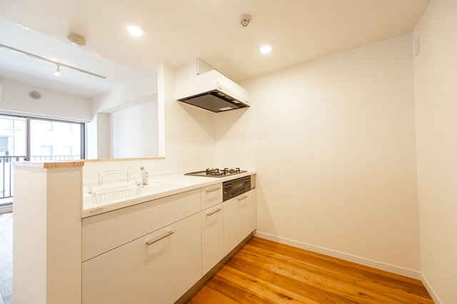 キッチン　※写真は同タイプ住戸です。