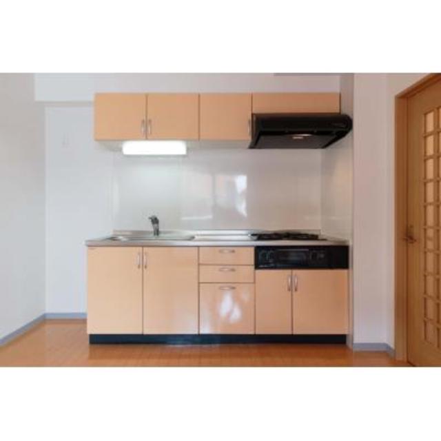 キッチン　※写真は同タイプ住戸です。