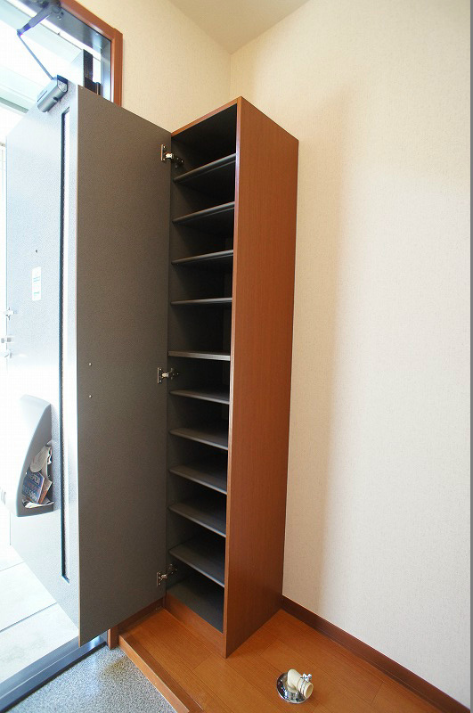 収納　シューズボックス