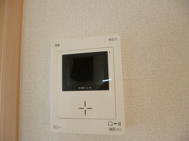 セキュリティ　モニター付きインターホン
