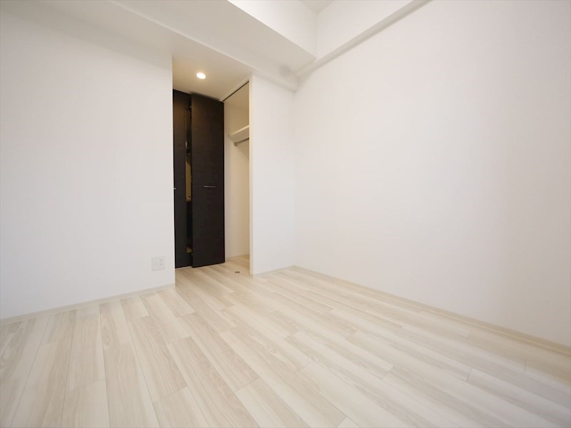 居室・リビング　洋室6帖　クローゼット付（収納充実してます）