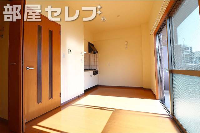 居室・リビング　他号室の写真です。