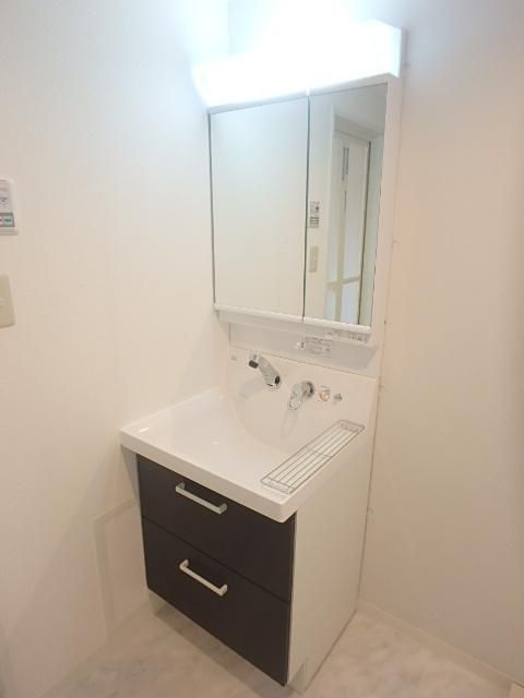 洗面設備　独立洗面台