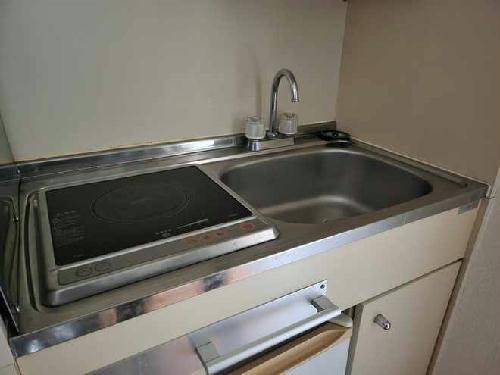 キッチン　実際のお部屋と異なる場合がございます。
