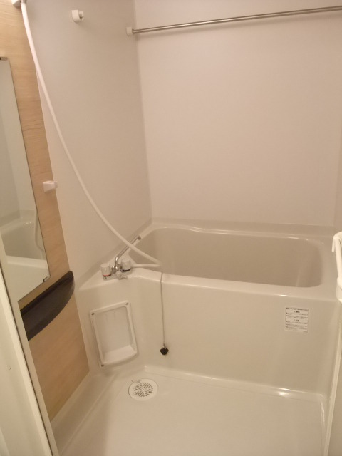 バス・シャワールーム　バスルーム