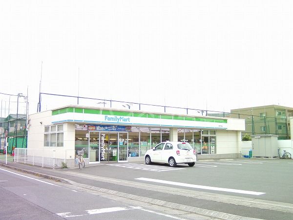 コンビニ　ファミリーマート登戸中央店（コンビニ）まで505m