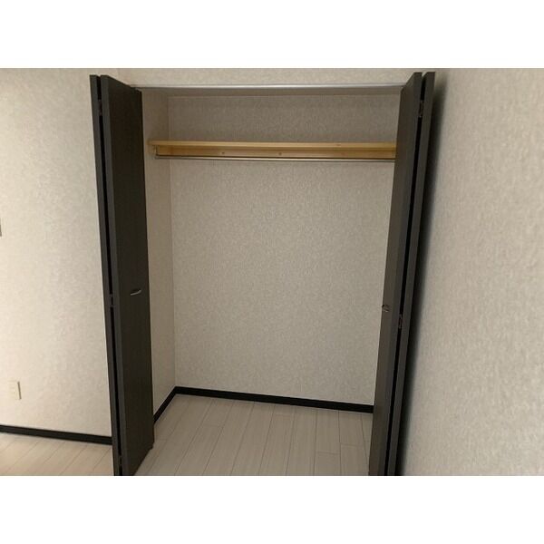 収納　同タイプ内観です