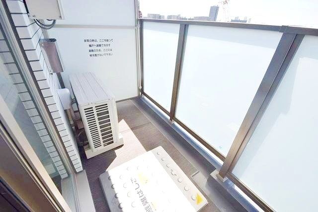 バルコニー　バルコニー