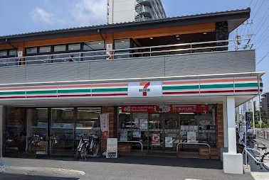 コンビニ　セブンイレブン 川崎市ノ坪南店（コンビニ）まで166m