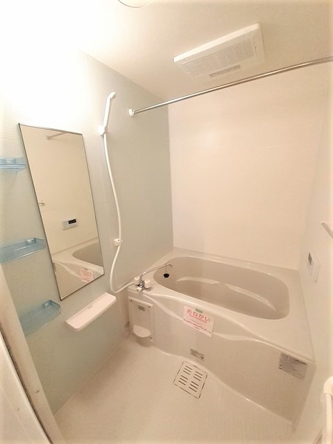 バス・シャワールーム　バス