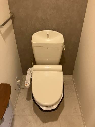 トイレ　トイレ