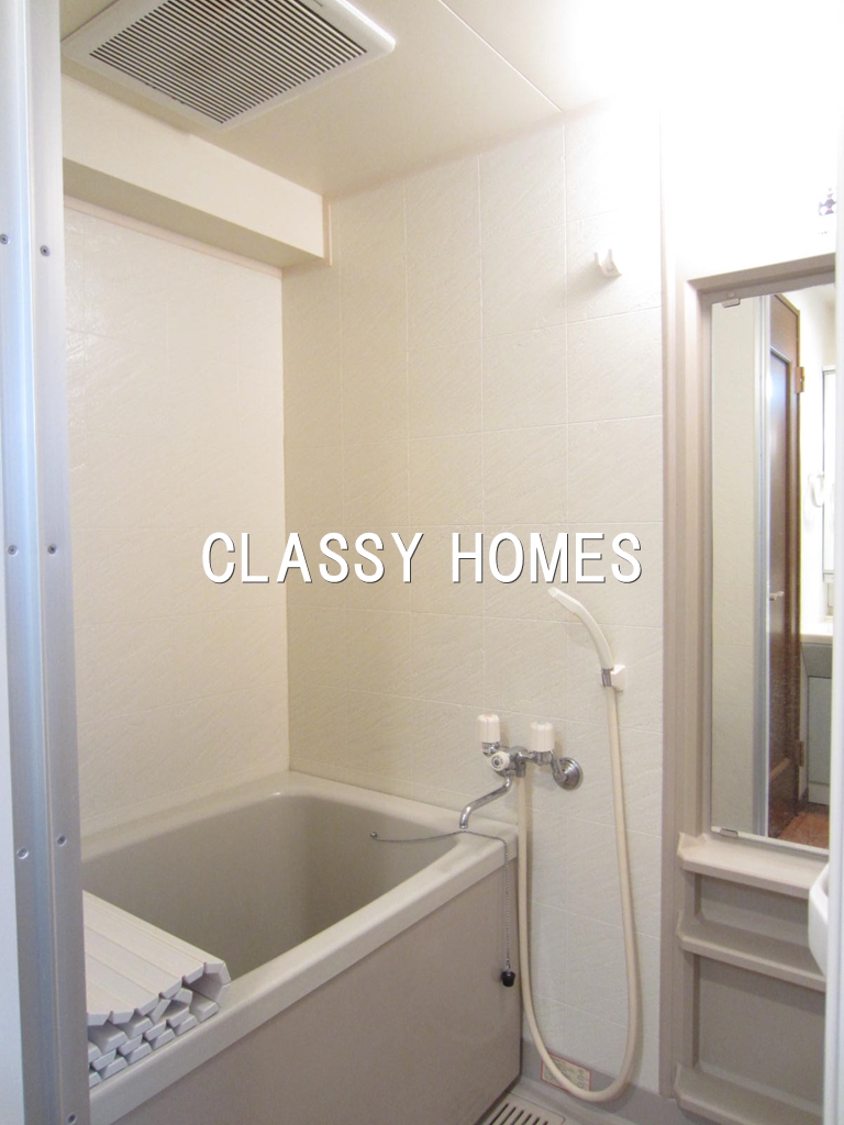 バス・シャワールーム　2002年竣工　コーポ芝公園：バス