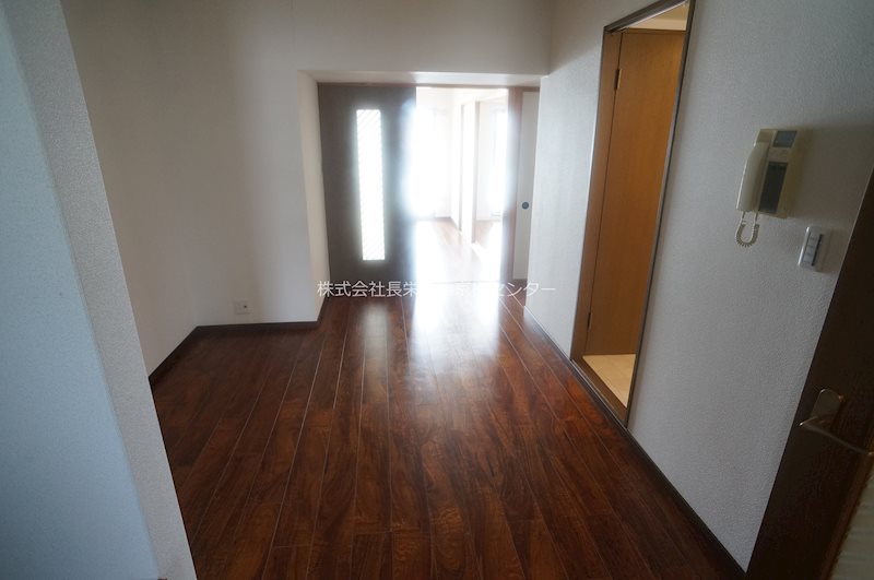 居室・リビング　※別号室の写真です★（実際のお部屋とは異なります）