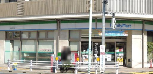 コンビニ　ファミリーマート駒込霜降橋店（コンビニ）まで187m