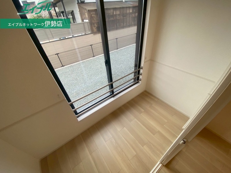 バルコニー　同型参考写真