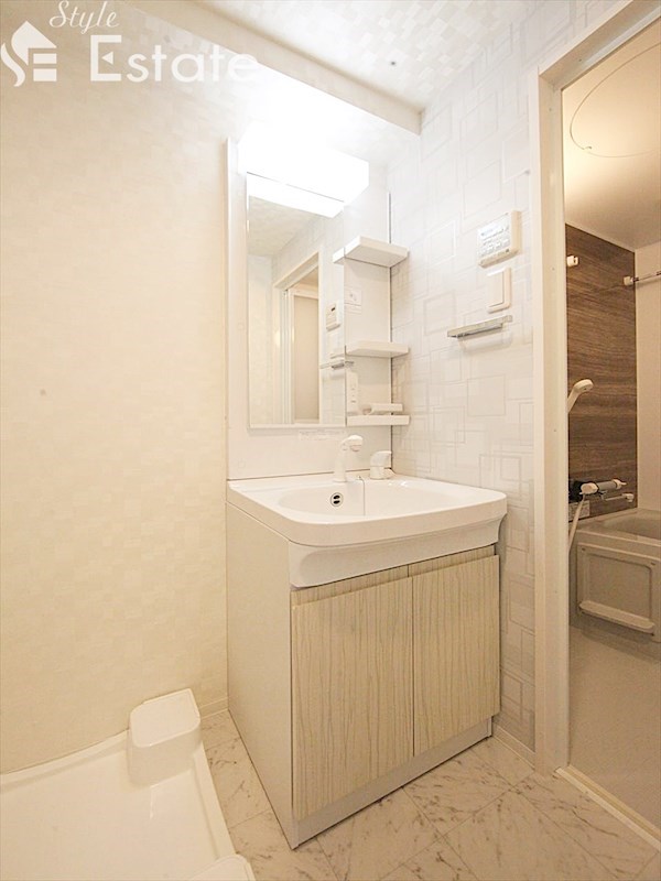 洗面設備　独立洗面台