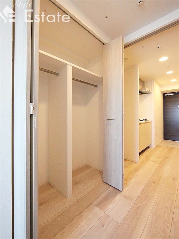 収納　クローゼット