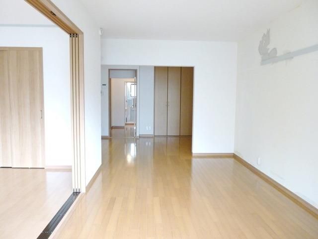 居室・リビング　★お部屋探しはタウンハウジング稲田堤店まで★