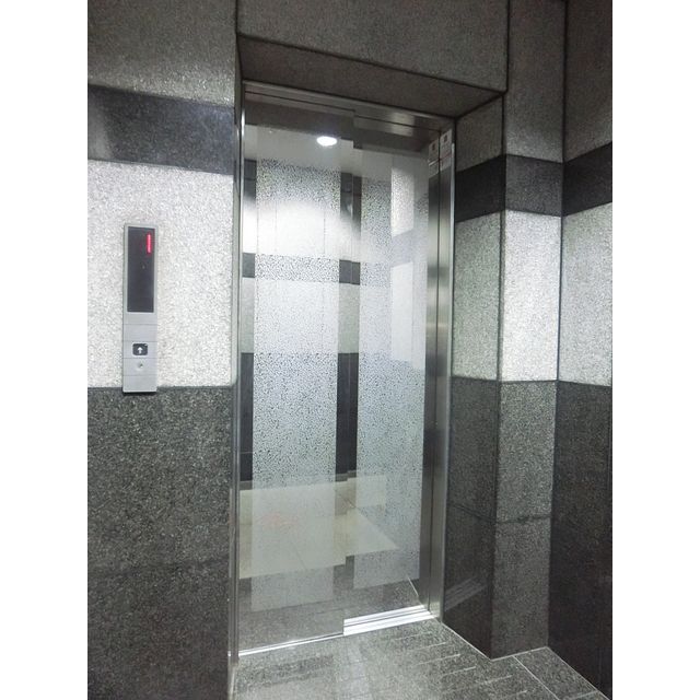 その他　エレベーター