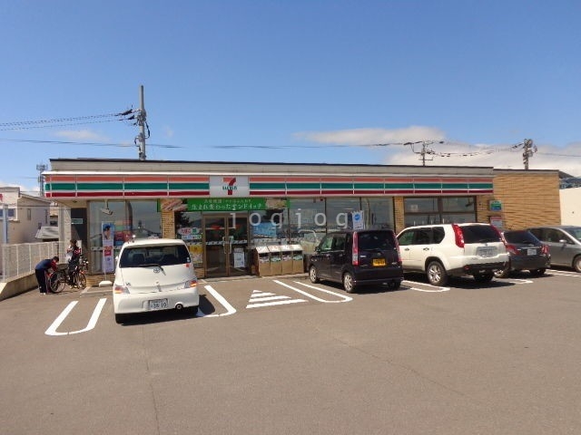 コンビニ　セブンイレブン北斗飯生店（コンビニ）まで648m